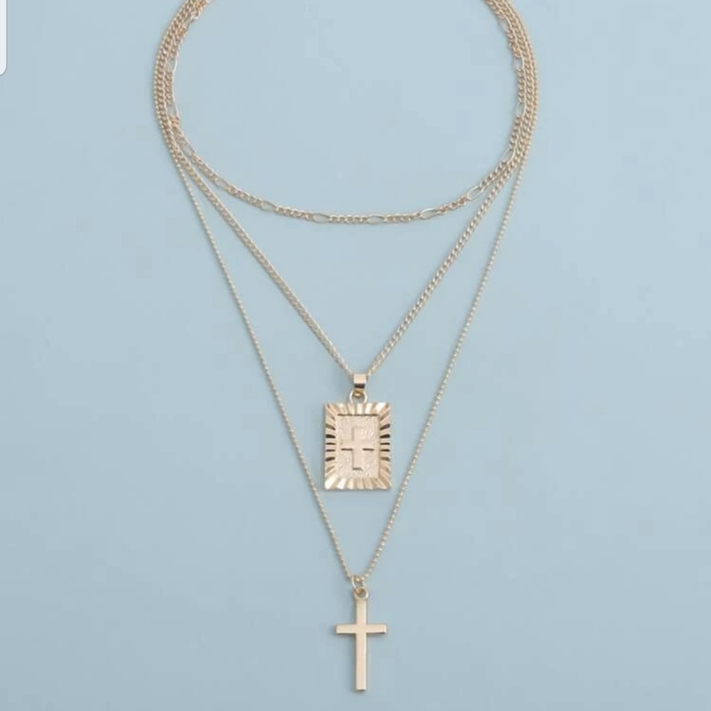 *Chrissy* Layered Cross Necklace - Picture 3 of 3